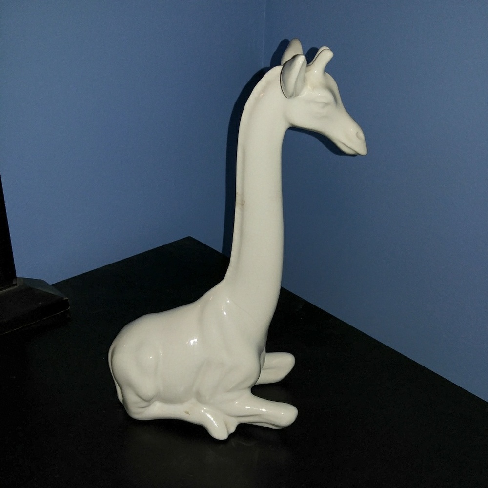 Ceramic giraffe